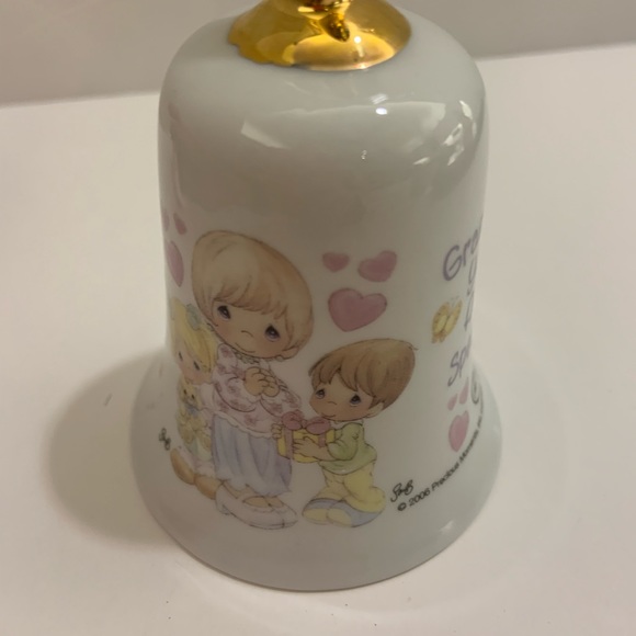 Precious Moments Grandma You are So Special - Picture 3 of 4